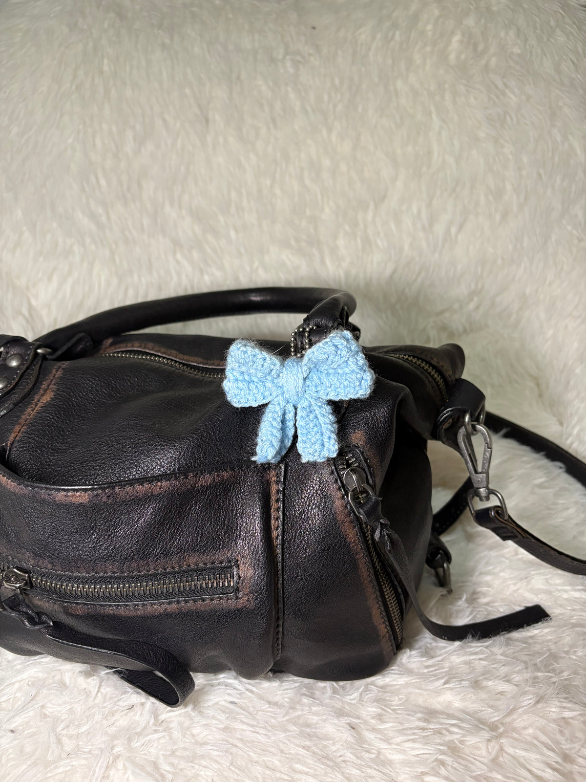 Petite Bow | Casual Charms
